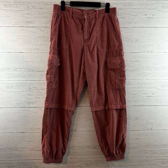 American Eagle Outfitters Pants - American Eagle NWT Super High Rise Baggy Jogger Pink‎ Corduroy Cargo Size 12